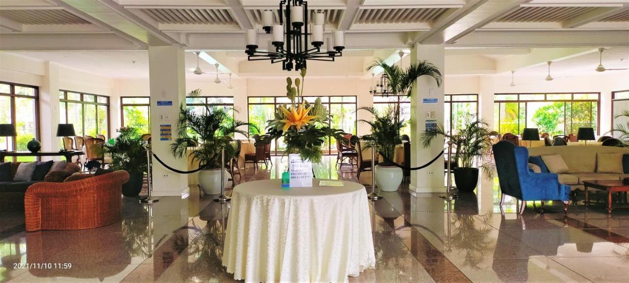 Hotel Chateau Bleu *