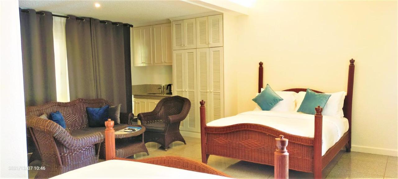 Hotel Chateau Bleu *